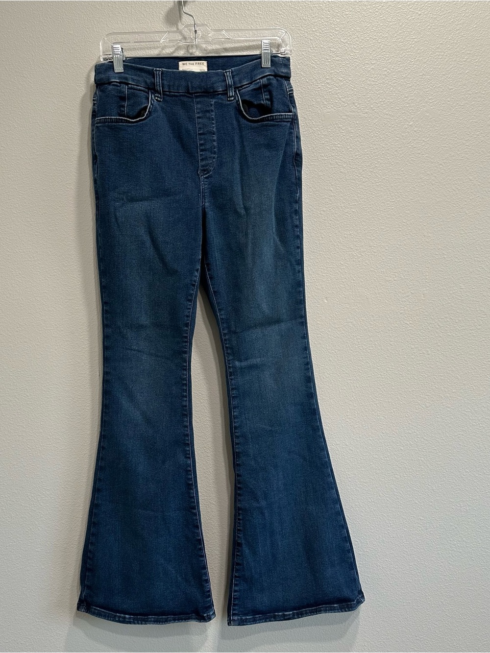 We The Free Dark Blue Flare Jeans - Women's,medium,waist 27-29”,inseam 32”